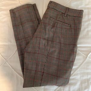 The Essential Slim Pant by Anthropologie. Size 6, Brown and Red Plaid
